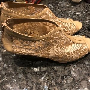Beige Chico shoes size 8